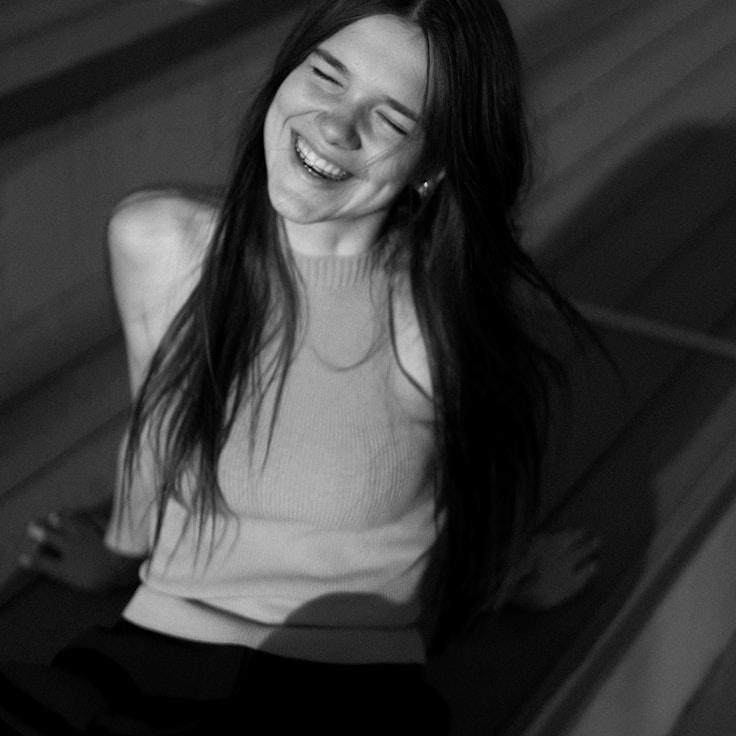 Rohan Kapoor, Client Relations Director, discussing corporate gifting strategy with business clients